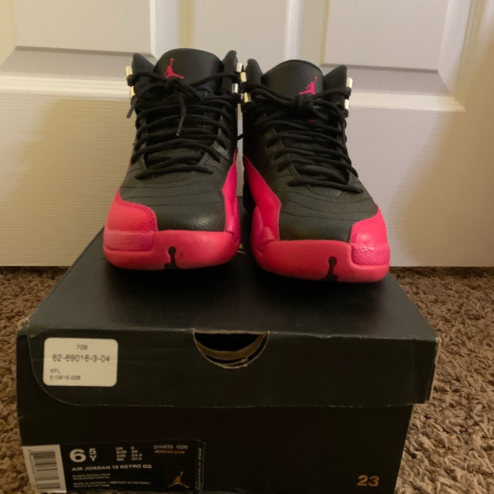 Air Jordan retro 12 gs deadly pink